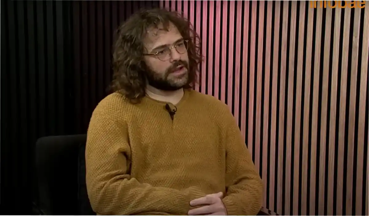 Peter Lanzani se sinceró sobre las opiniones acerca de su aspecto físico.