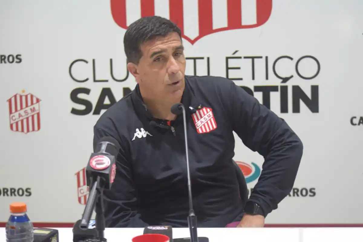 Mi cabeza está acá hasta que termine el torneo, dijo Mariano Campodónico tras el 0-3