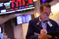 Las acciones del S&P Merval y los bonos se desplomaron hasta 5% ante la incertidumbre preelectoral