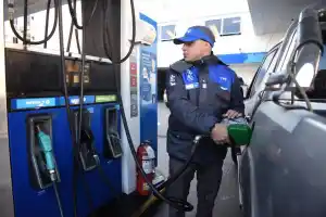 YPF subió el precio de sus combustibles en todo el país