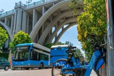 Madrid ofrece transporte público gratis en septiembre: qué días habrá autobuses de la EMT y BiciMad sin coste