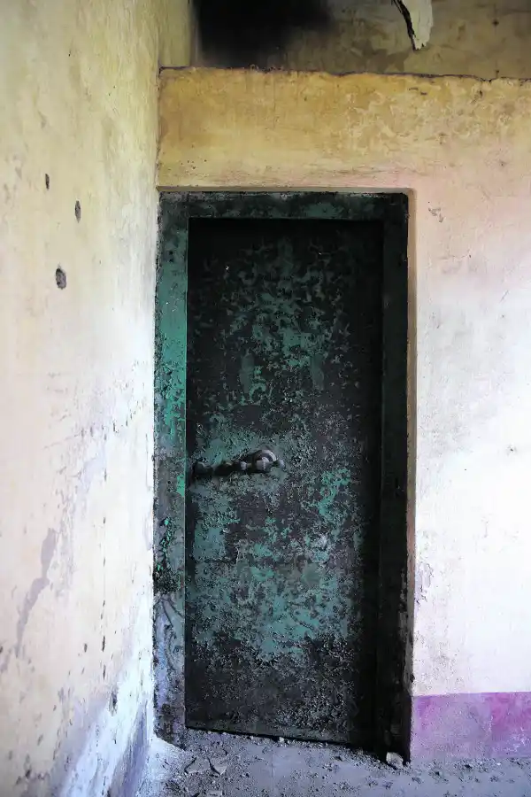 BÓVEDA DE HIERRO. Sigue  igual que hace tres décadas.