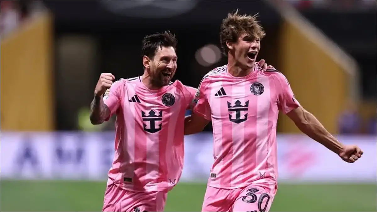 SOCIEDAD EN EL MEDIO. Benjamín Cremaschi compartió 56 partidos con Lionel Messi en Inter Miami antes de cerrar su salida a Italia.