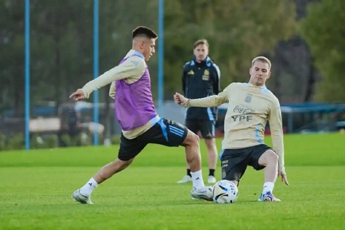 Con Mac Allister, Scaloni tendrá hoy a todos los convocados en Ezeiza