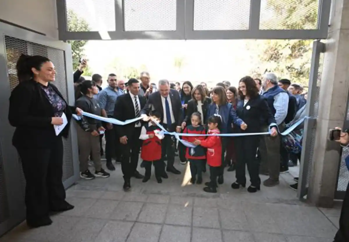 Jaldo dejó inaugurada una escuela de nivel Inicial en La Florida y un centro de capacitación digital.