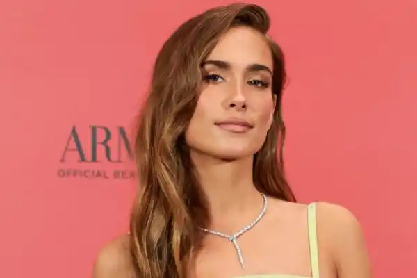 La influencer española María Pombo vs. los lectores: No sois mejores porque os guste leer