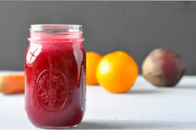 El jugo de esta verdura específica reduce los niveles de presión arterial en adultos mayores, según un reciente estudio