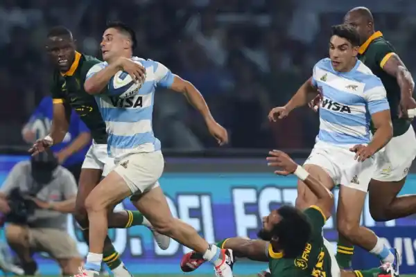 Albornoz afuera por lesión: los tucumanos García y Mateo Carreras serían titulares en Los Pumas