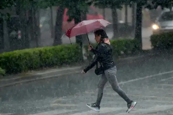 Alerta por tormentas, vientos fuertes y granizo: ¿cuáles son las provincias en riesgo?