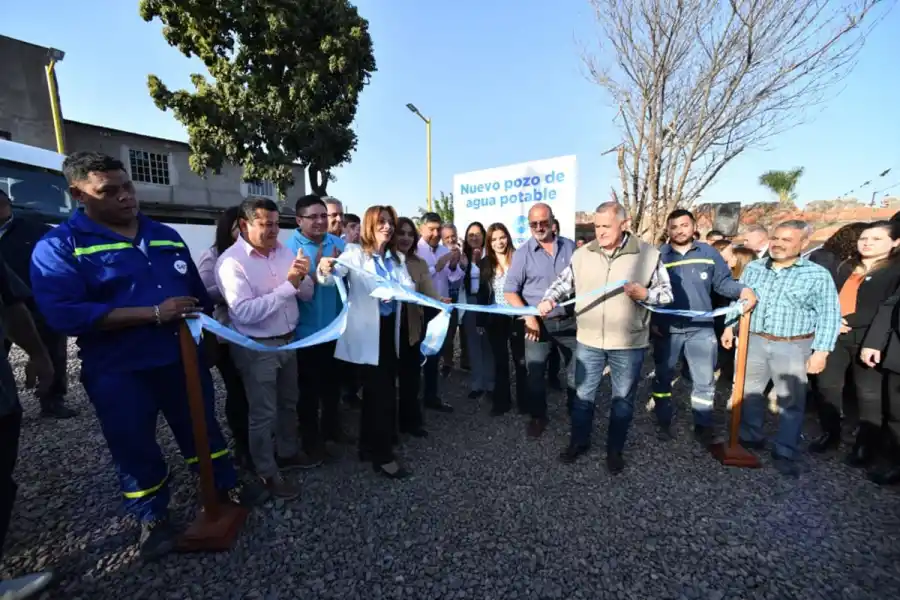 Jaldo, en Las Talitas, llamó a votar para “ponerle un freno” al gobierno nacional