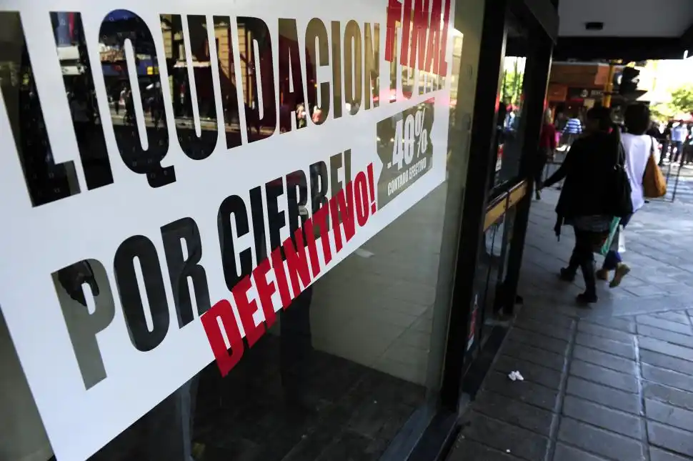 Los platos rotos del freno en la economía