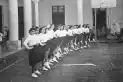 Recuerdos fotográficos: años 40. Las clases de gimnasia en la escuela Sarmiento