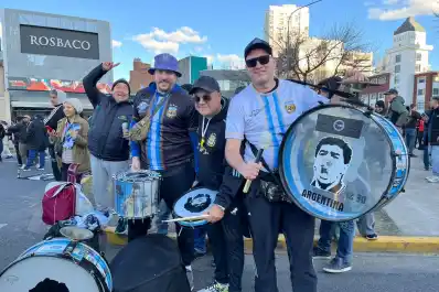 La hinchada de los bombos: “La Percu Argentina” le pone música a la despedida de Messi en Argentina