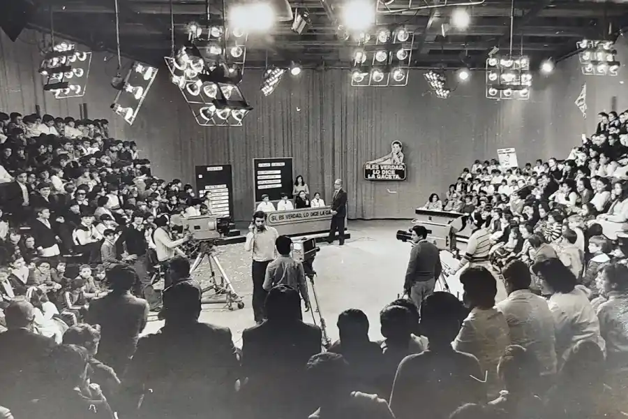 Esta foto es de la transmisión en vivo del certamen Sí, es verdad, lo dice LA GACETA