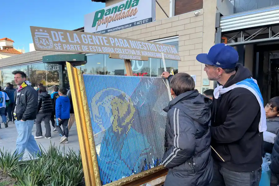 Un homenaje único a Messi en el Monumental: el mosaico colectivo de la Copa del Mundo