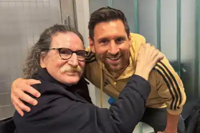 El encuentro de dos leyendas: la foto de Messi y Charly García que explotó en las redes sociales