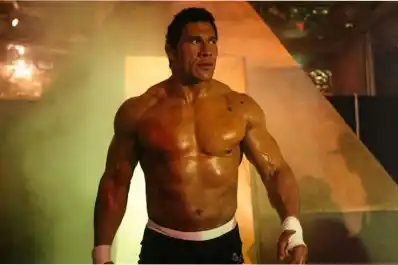 Dwayne Johnson rompió en llanto al recibir una ovación de 15 minutos por su nueva película