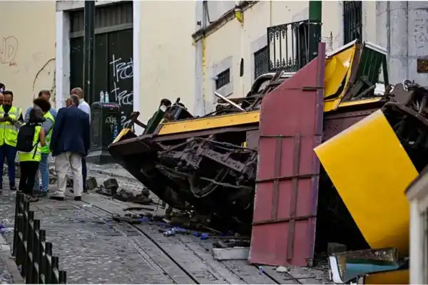 600x400_lisboa-lamenta-muerte-16-victimas-1101313-114214.webp