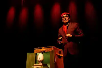 Mauricio Dayub: “Hay que seguir siempre la intuición y el deseo personal”