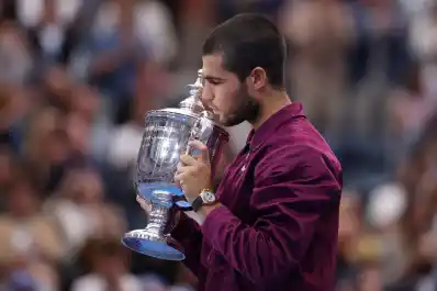 Carlos Alcaraz venció a Jannik Sinner y se consagró campeón del US Open 2025