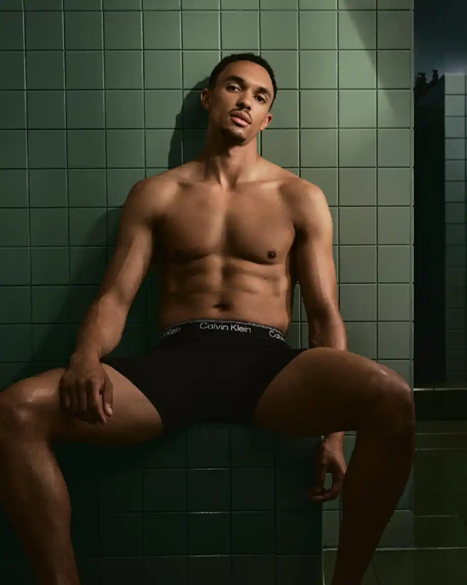 Una figura de Real Madrd se animó a posar en ropa interior y revolucionó a los hinchas