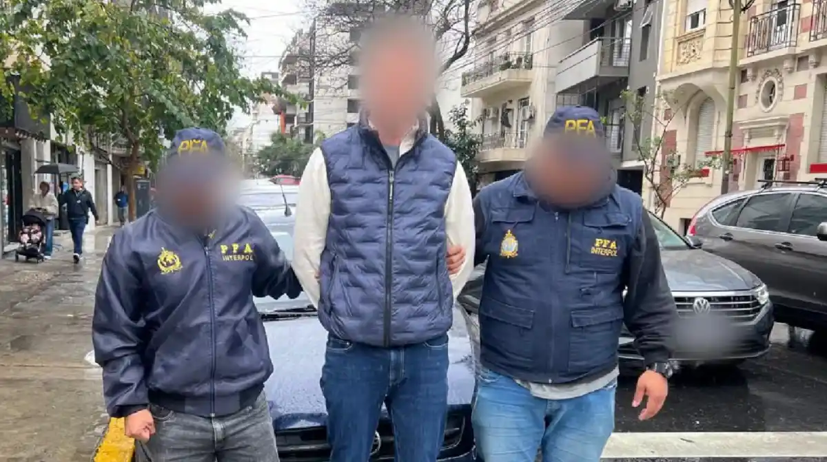 Lo condenaron en Noruega, se fugó y lo atraparon en Palermo