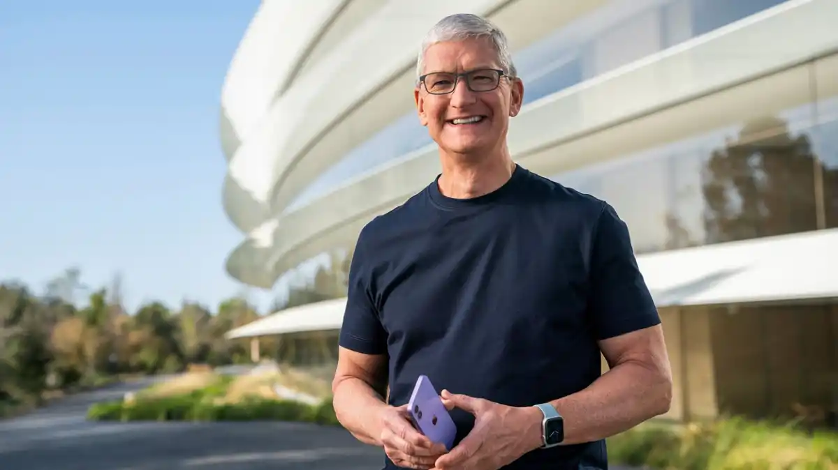 Tim Cook, CEO de Apple, será uno de los presentadores del nuevo Iphone 17