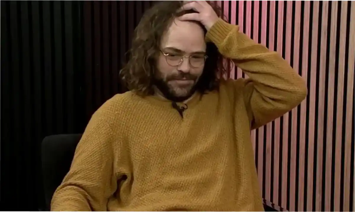 Peter Lanzani y su radical cambio de look.