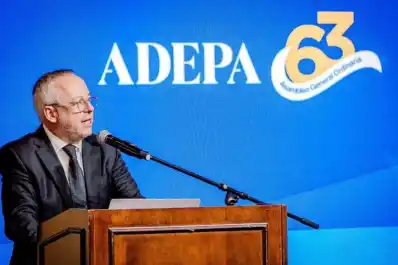 Hacer periodismo profesional tiene consecuencias; no hacerlo, tiene muchas más