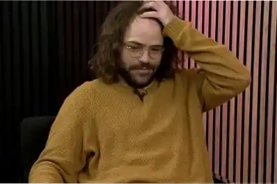 Irreconocible: Peter Lanzani sorprendió a todos con su cambio de look