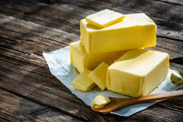 Manteca o margarina: cuál es la opción más saludable, según expertos