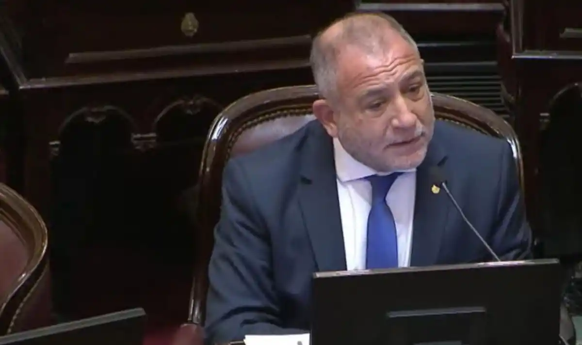 Luis Juez sigue molesto con Milei por el ataque que recibe en las redes: “No se puede gobernar un país si no podés frenar un par de tuiteros”