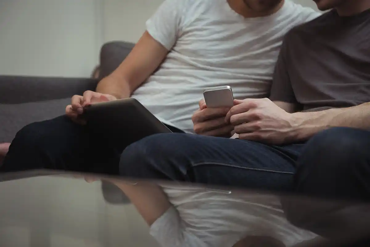 Los 10 trucos que repiten las personas infieles para no ser atrapadas