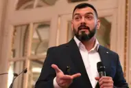 Álvarez Agis defendió su impuesto al efectivo: No es un robo, sino redistribuir la carga