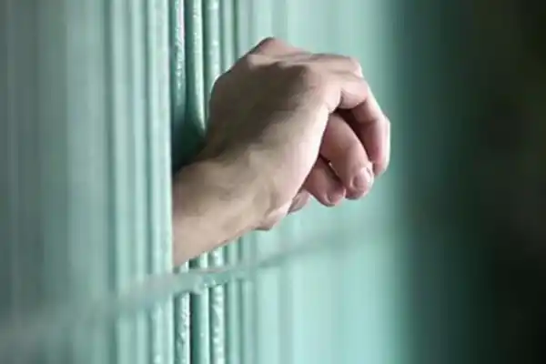 Frenar la violencia juvenil: Suecia busca bajar la edad de imputabilidad de 15 a 13 años