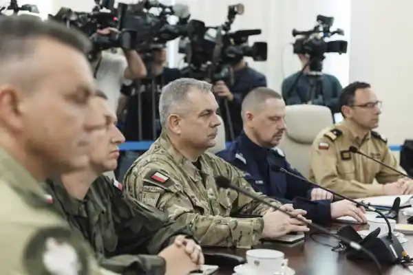 Polonia derribó drones rusos en su espacio aéreo y elevó la tensión con apoyo de la OTAN