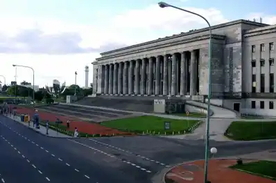 Financiamiento Universitario: tras el veto de Milei, la UBA advirtió que funcionará en estado crítico