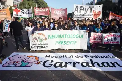 Paro y marcha al Congreso: los trabajadores del Garrahan endurecen la protesta contra el veto de Milei