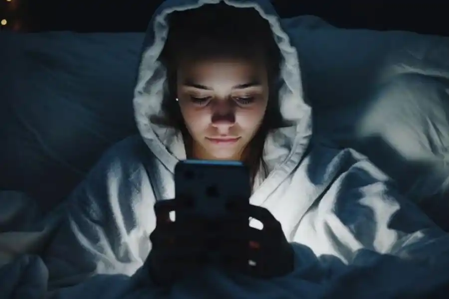 Intentos de suicidio: hay más casos y alertan por el impacto del bullying y las redes sociales