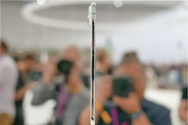 ¿El más delgado de la historia?: hace casi una década, estos celulares superaron al iPhone Air