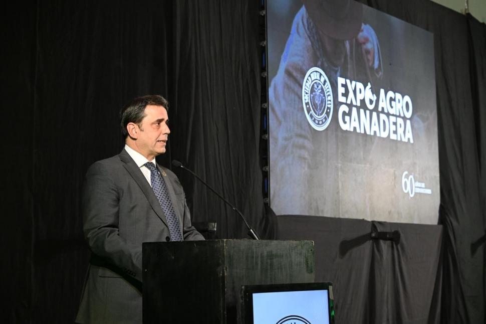 Lisandro Catalán.