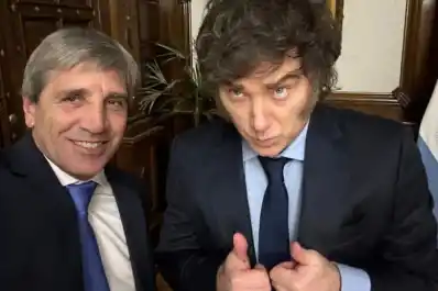 Qué debe hacer el Gobierno en materia económica para llegar fortalecido a las elecciones: la mirada de los especialistas