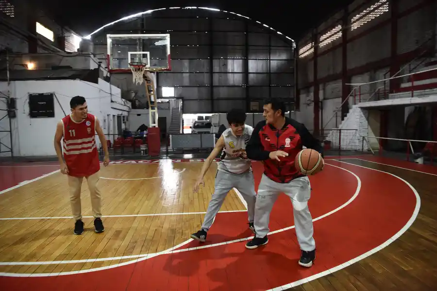 Para los Fernández el básquet es una herencia. 