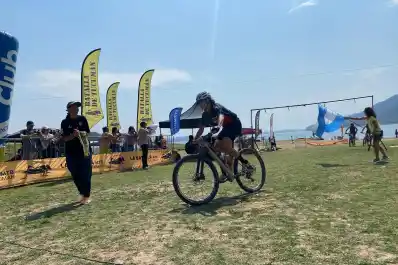 Bici, cerros y mucho sol en el Batalla de Tucumán