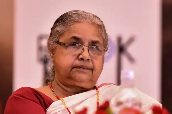 La nueva primera ministra de Nepal, propuesta por Discord, disolvió el Parlamento