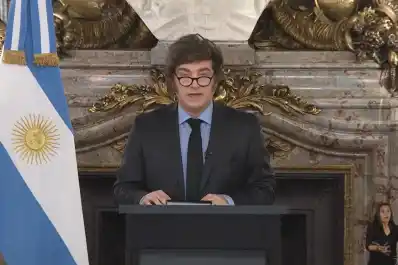 Economistas afirman que el superávit es condición necesaria, pero no suficiente para el crecimiento