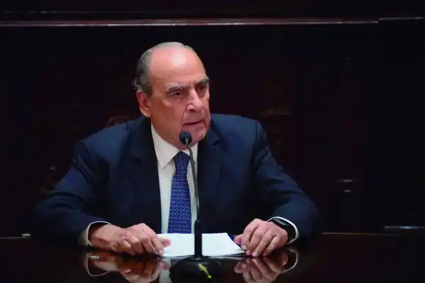 Guillermo Francos confesó que quería seguir al frente del Gabinete y dejó abierta su vuelta si Milei se lo pide