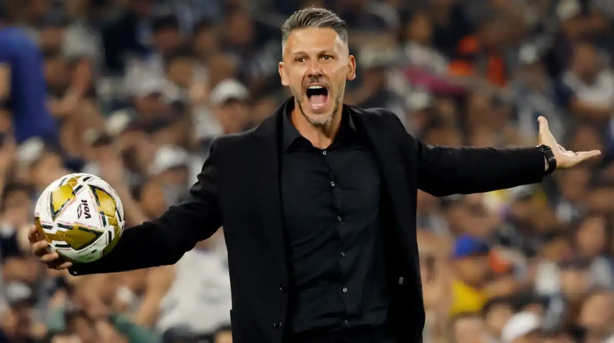 ¿NUEVO DESTINO? Demichelis podría dirigir en la Bundesliga, tras su paso como DT en las inferiores de Bayern Munich.