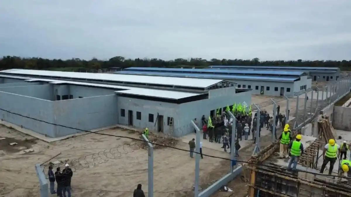 Nazur: “Hoy es un día histórico para Tucumán con la finalización del penal de Benjamín Paz”