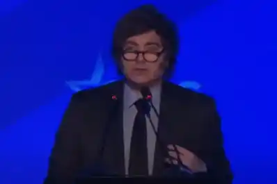 Javier Milei, en Paraguay: Cualquier opción moderada es funcional al sistema decadente